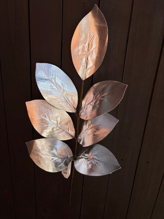 55cm GLOSSY MAGNOLIA LEAF SPRAY SILVER