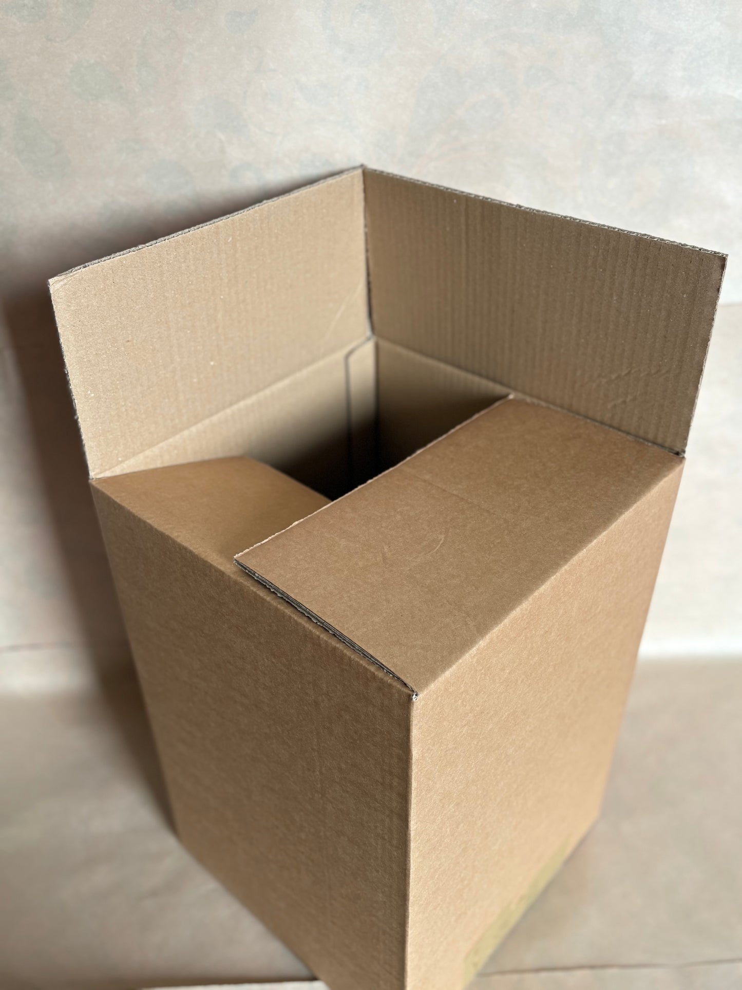 PACK 10 DOUBLE WALL HANGING BASKET BOXES 320MM X 320MM X 460MM
