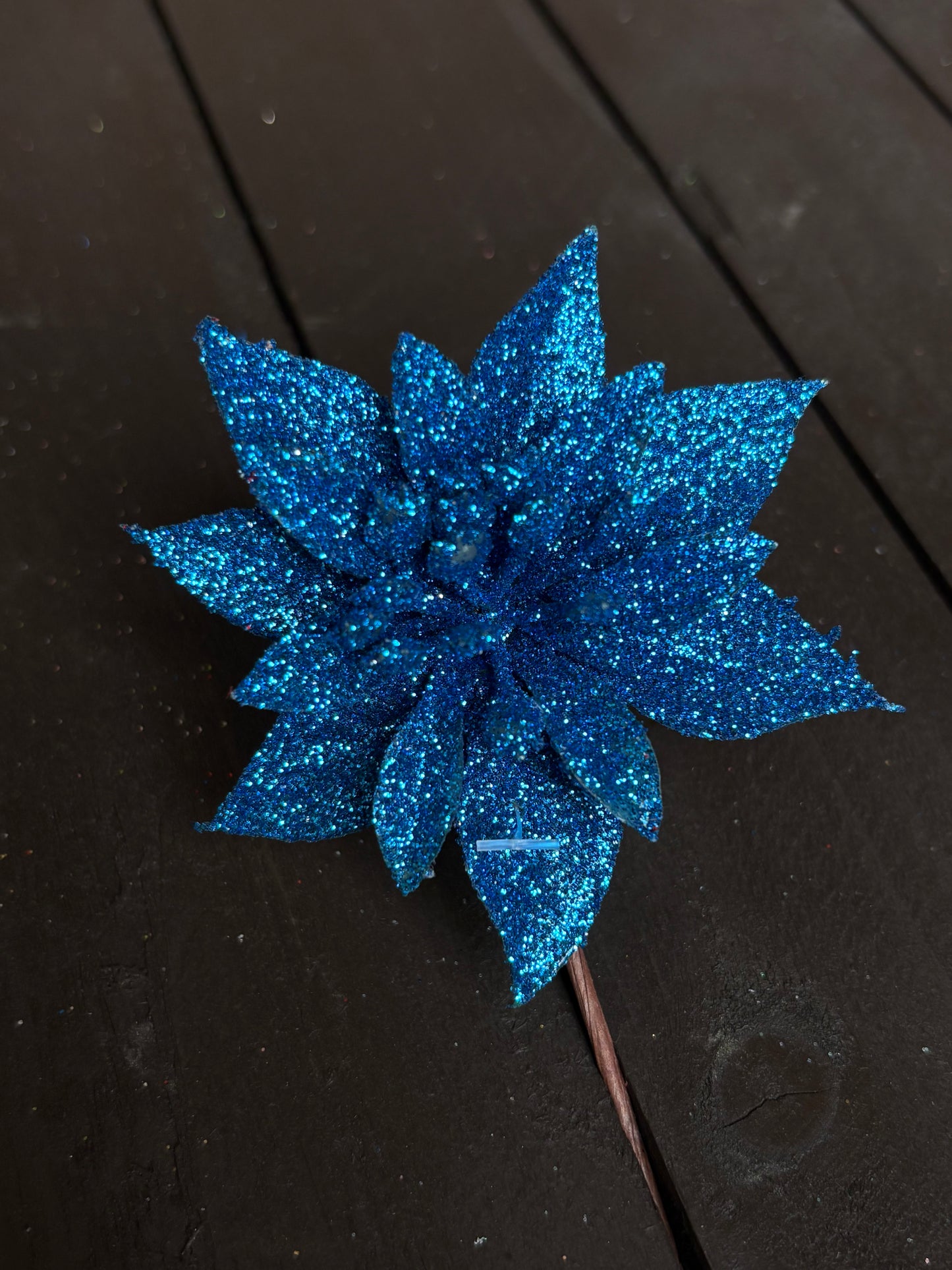 ASSORTED BAG 12cm SINGLE POINSETTIA x 14pcs