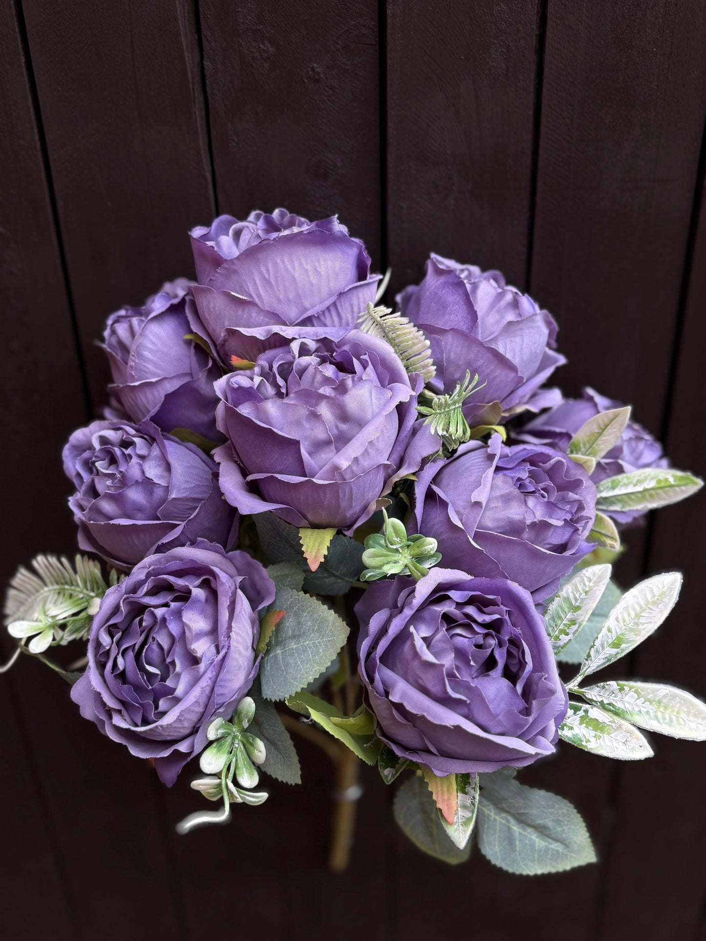 LARGE DOROTHY ROSE & WAX FOLIAGE BUNCH (9 HEADS) DARK LILAC