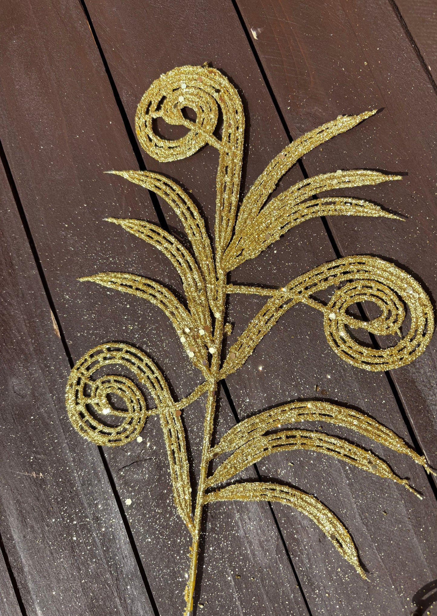 36cm GLITTERED PEACOCK LEAF SPRAY GOLD (12pcs)