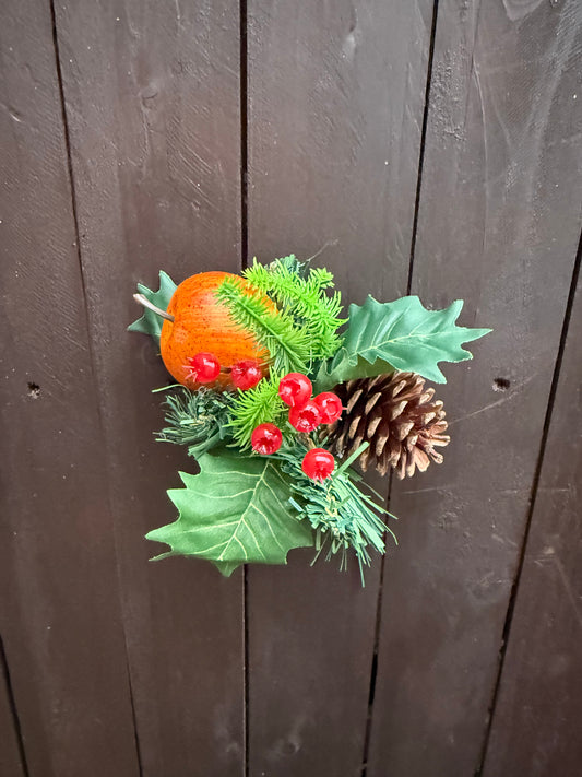 ORANGE APPLE PICK WITH CONE & BERRIES