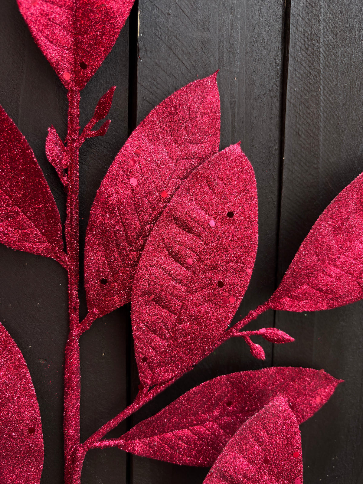 72cm GLITTER LAUREL LEAF DARK RED