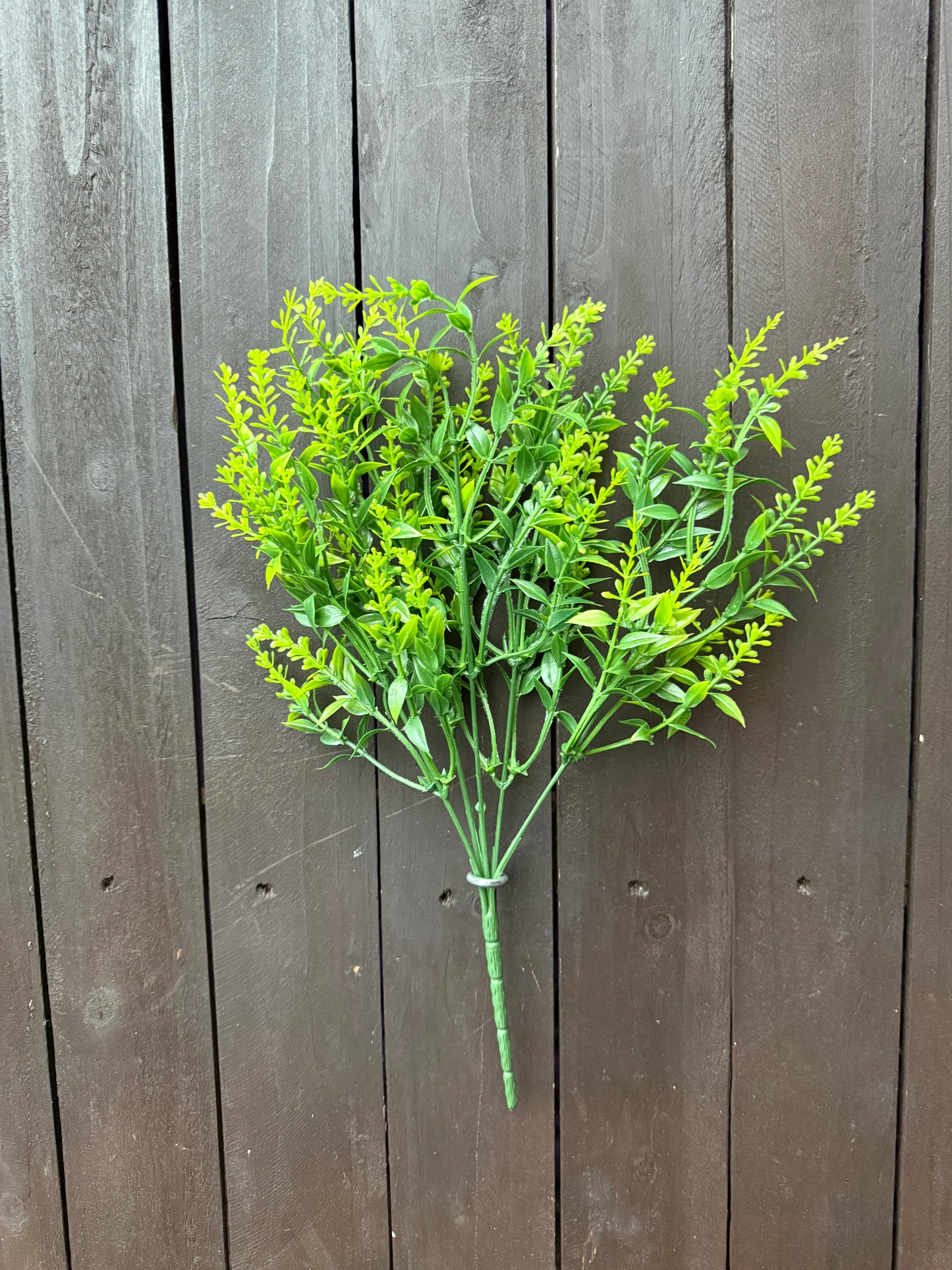 32cm PLASTIC ASTILBE BUSH GREEN