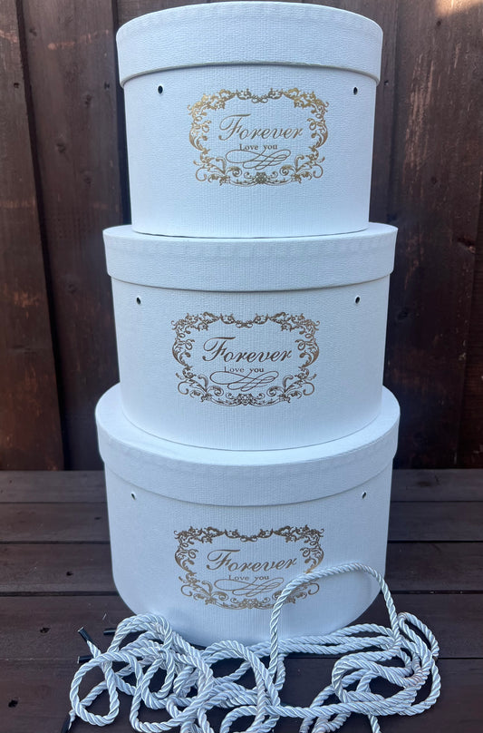 SET OF 3 FOREVER LOVE HAT BOXES WHITE/IVORY
