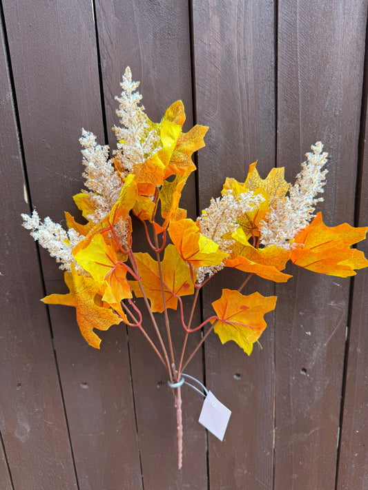 36cm AUTUMN ASTILBE LEAF IVORY