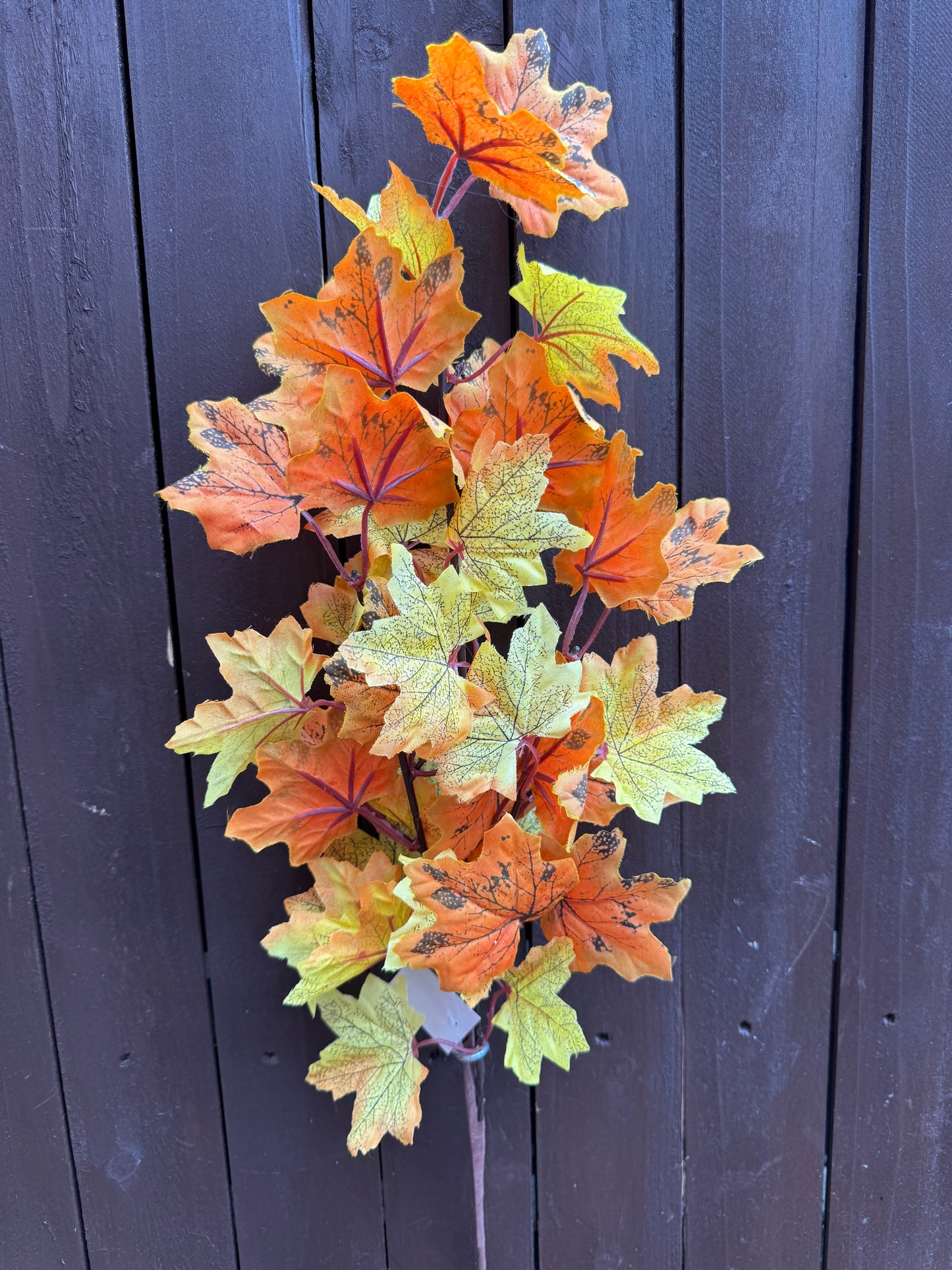 83CM AUTUMN MAPLE LEAF STEM