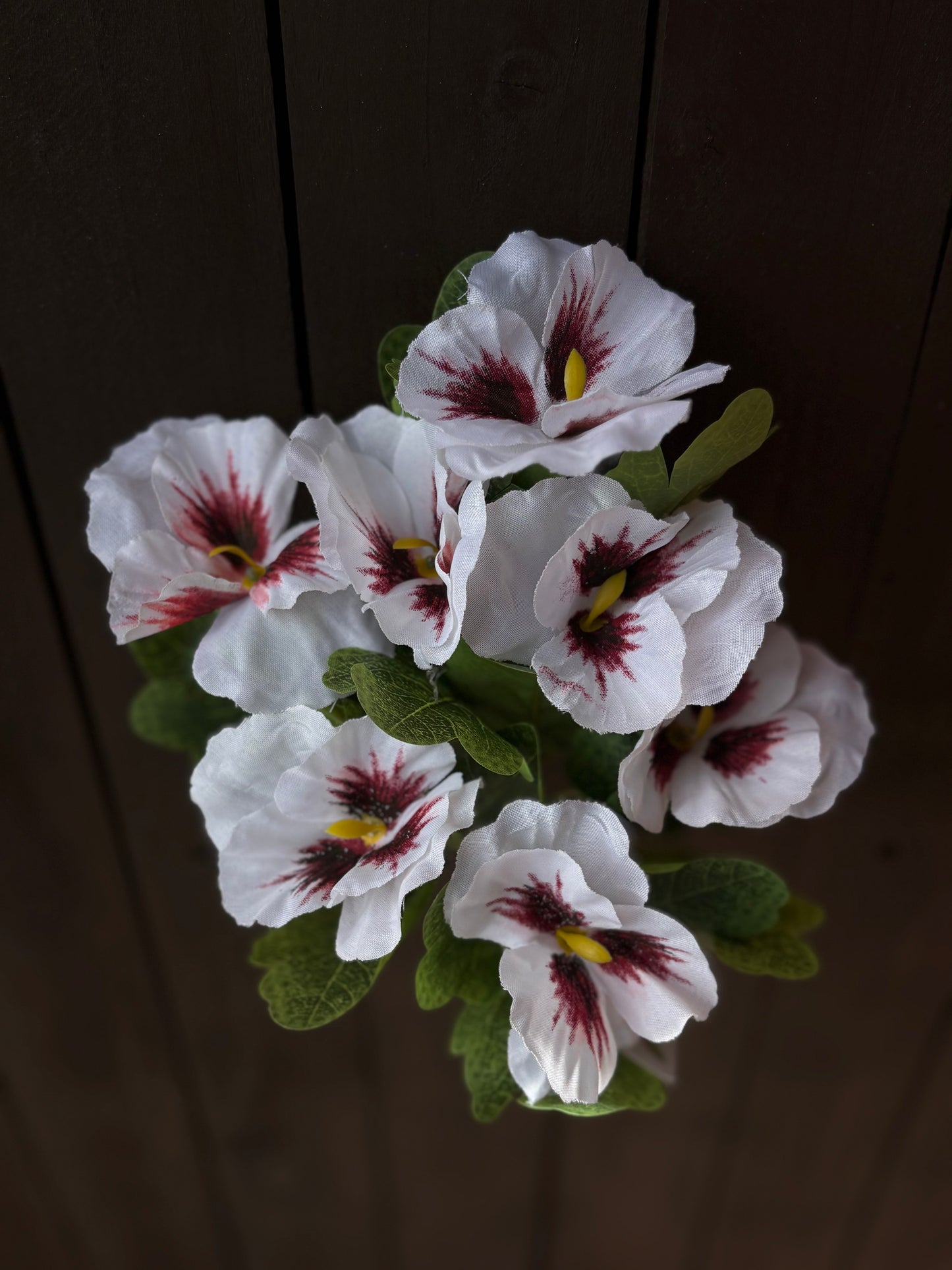 32cm PANSY BUNCH WHITE