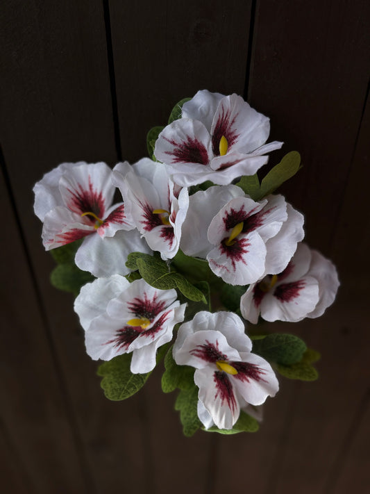 32cm PANSY BUNCH WHITE