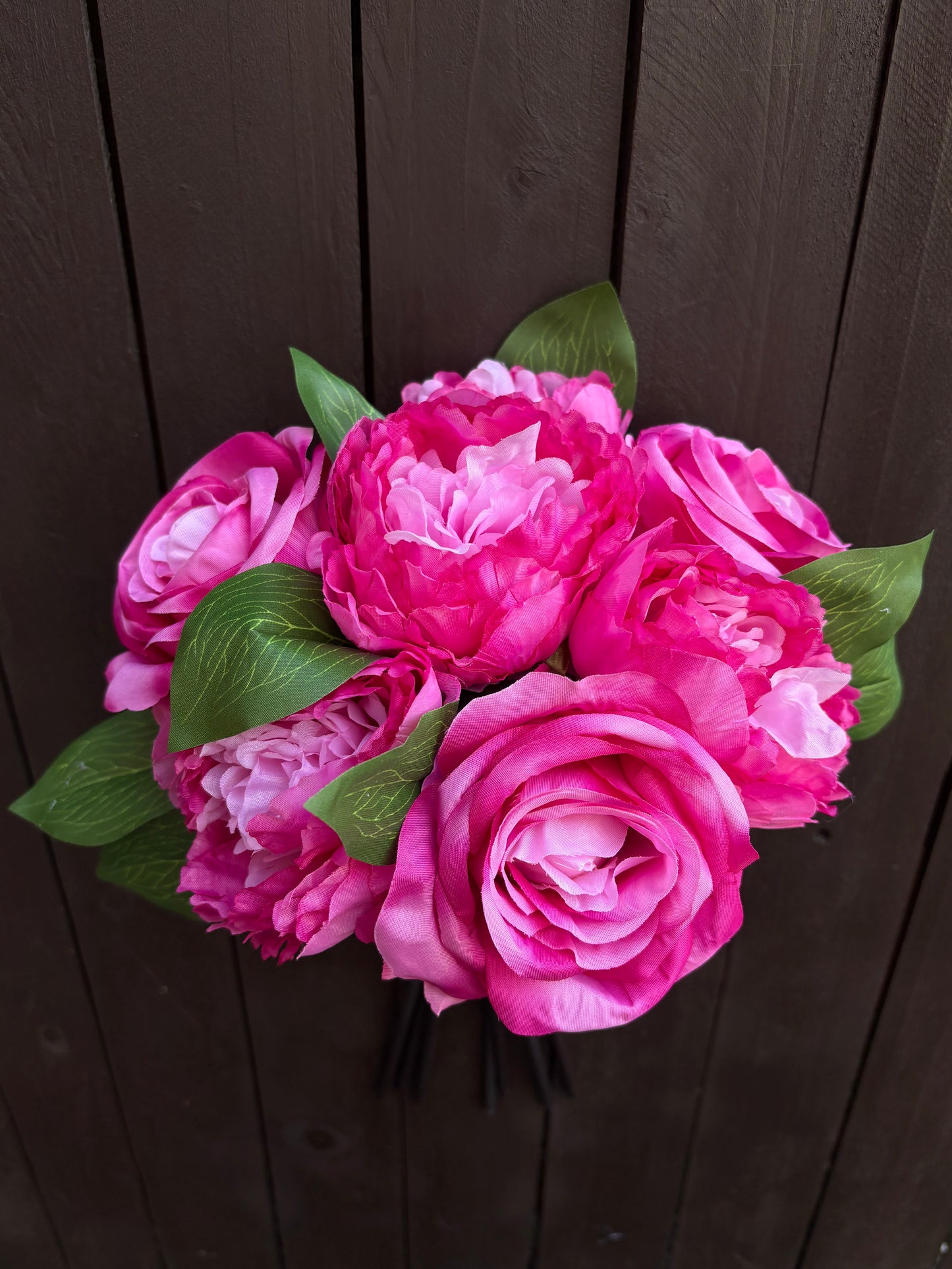 39CM LARGE ROSE & PEONY BUNDLE (7 HEADS) HOT PINK