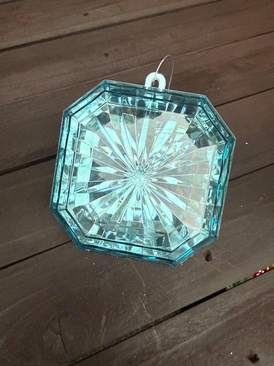 SQUARE JEWEL 4.5" X 4.75" X 2"  ICE BLUE