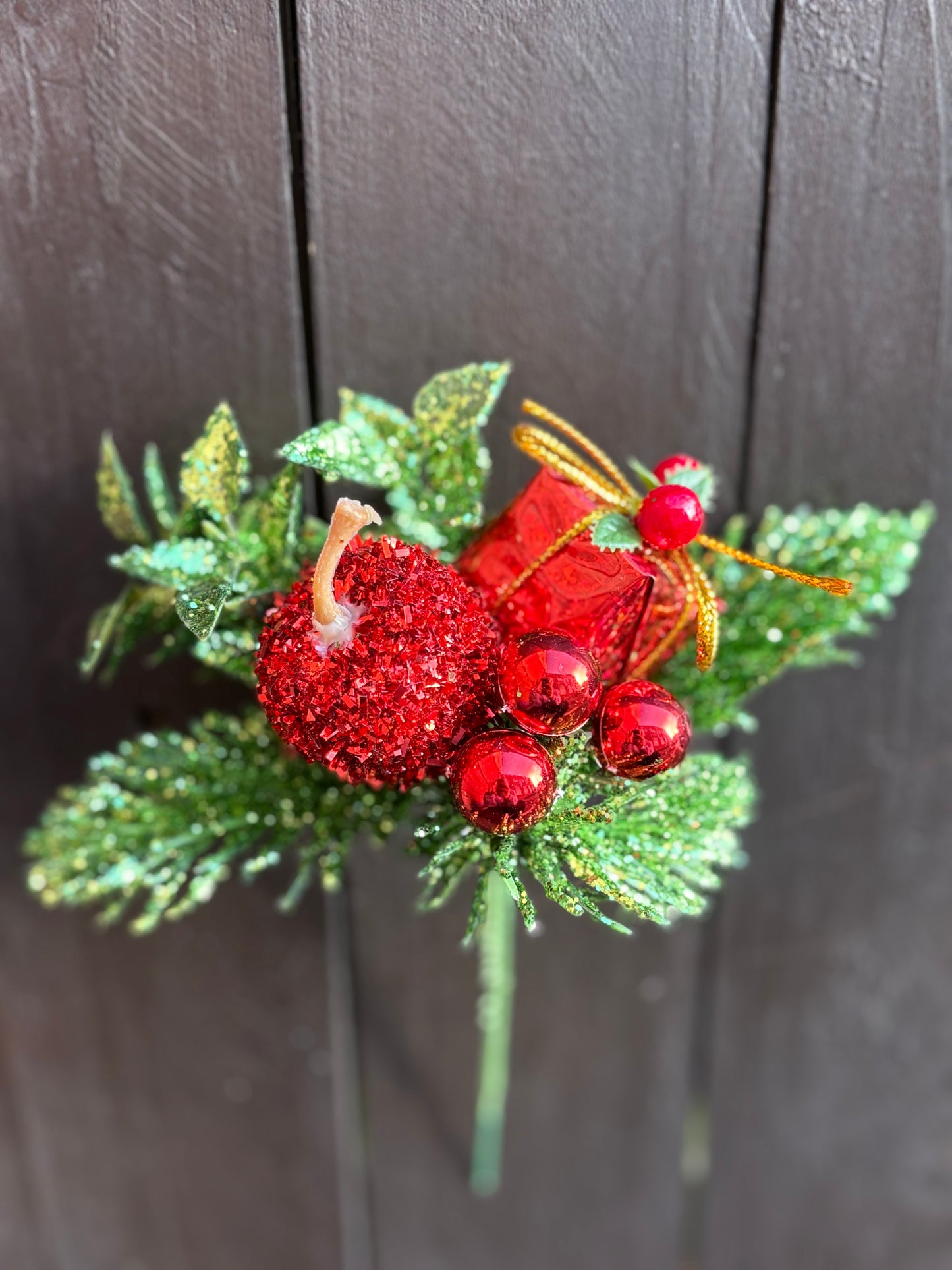 GLITTER APPLE PARCEL & BERRY PICK RED