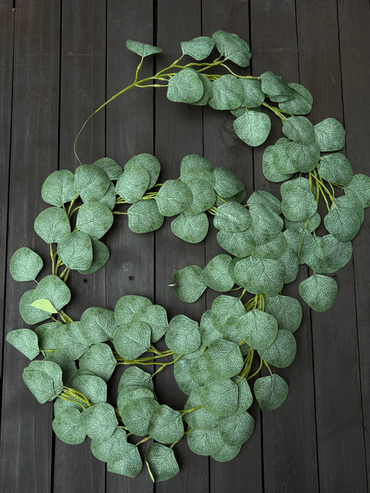 LARGE EUCALYPTUS GARLAND