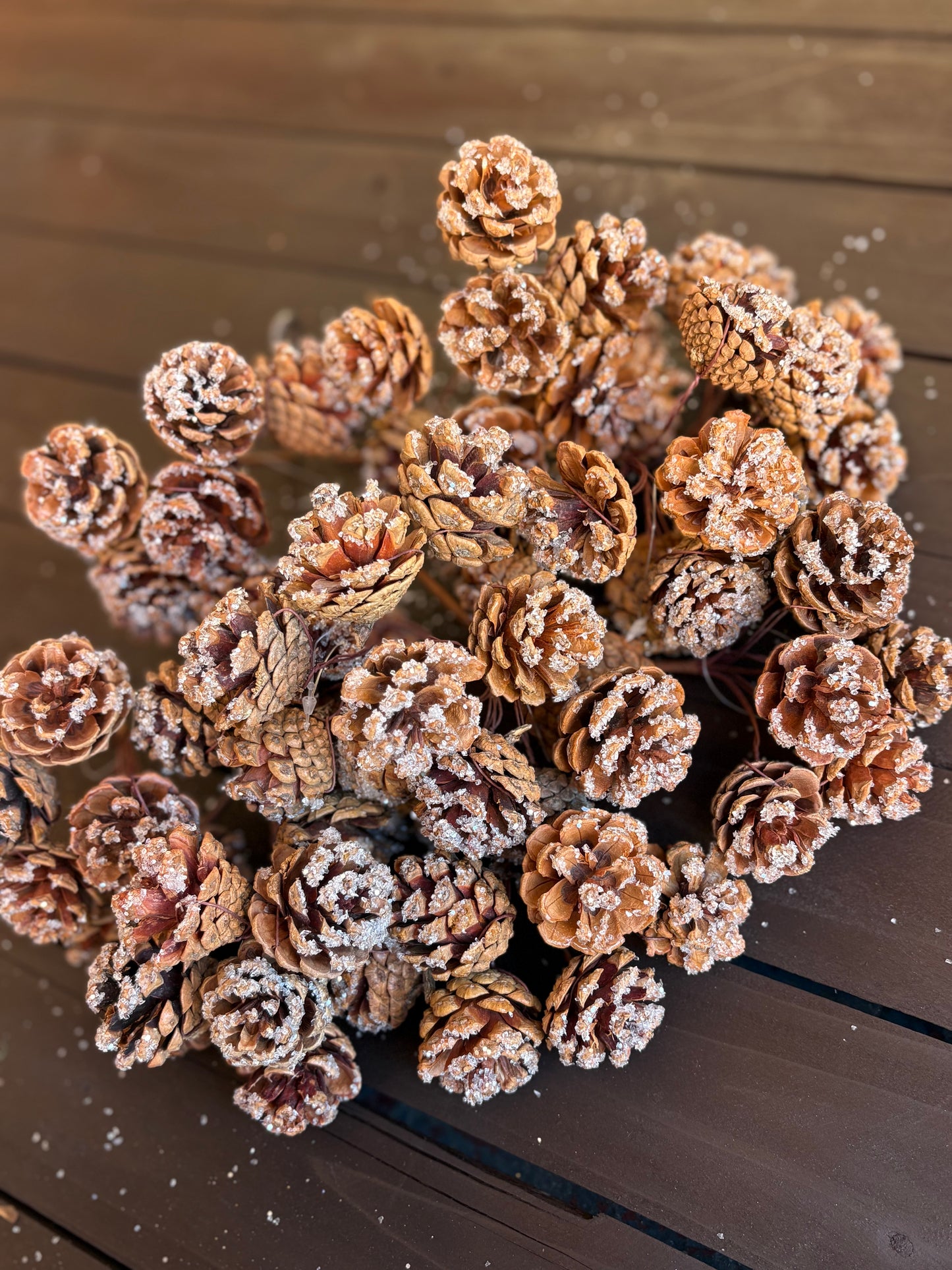 14cm FROSTED NATURAL CONE PICK PK12 BUNCHES (6 per bunch)