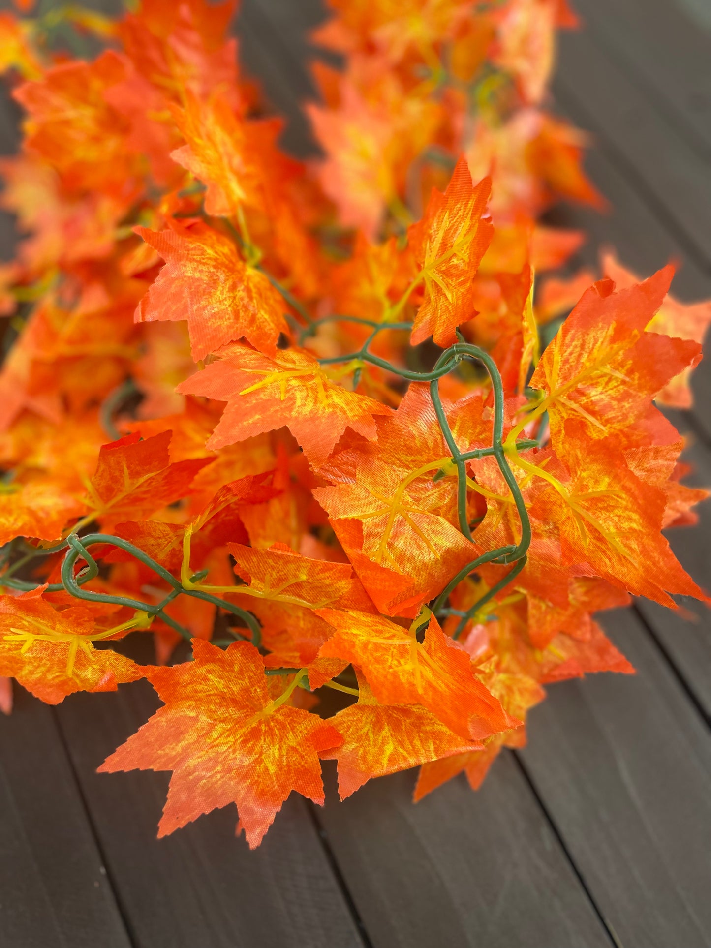 8ft CHAINLINK AUTUMN MAPLE LEAF GARLAND RED/ORANGE