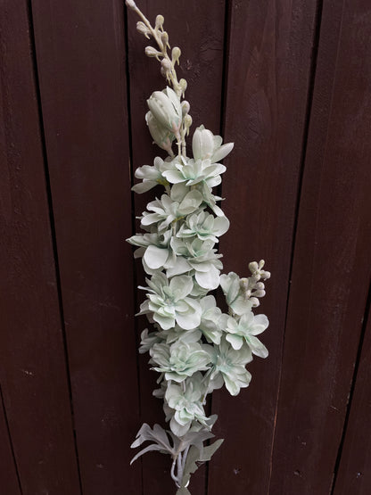 DELPHINIUM STEM SAGE GREEN