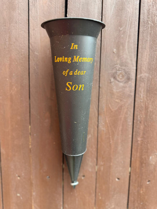DEAR SON GRAVE VASE SPIKE BLACK