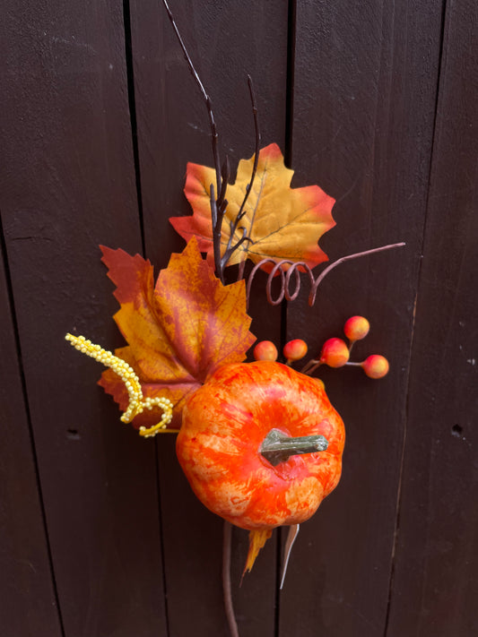 LARGE AUTUMN WOODLAND PUMPKIN PICK